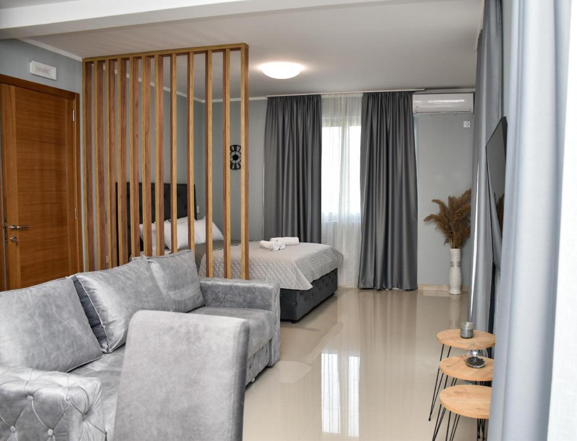 Apartments Sisevic بودفا المظهر الخارجي الصورة