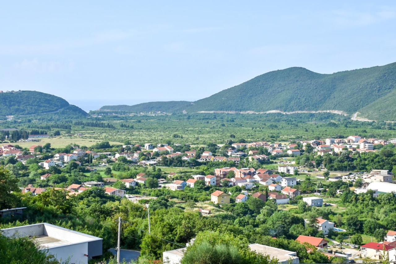 Apartments Sisevic بودفا المظهر الخارجي الصورة