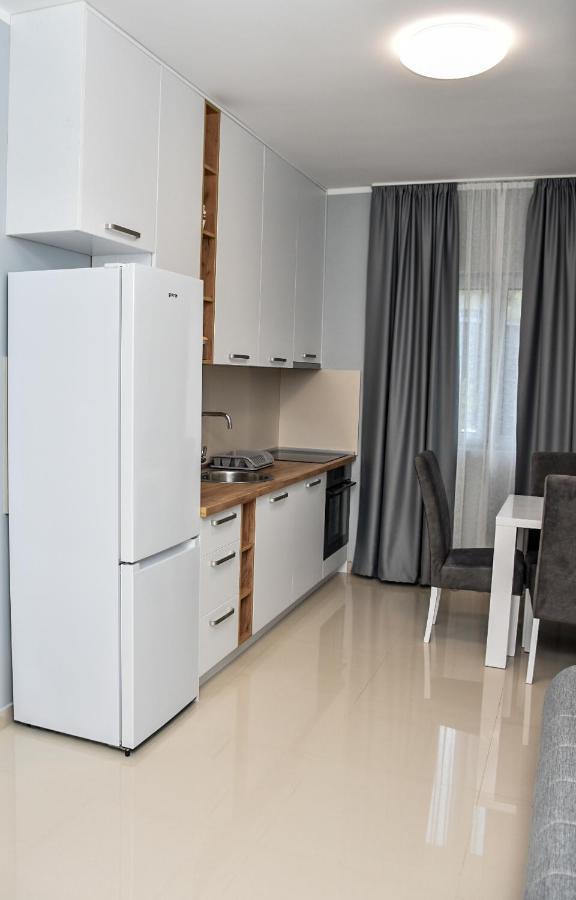 Apartments Sisevic بودفا المظهر الخارجي الصورة
