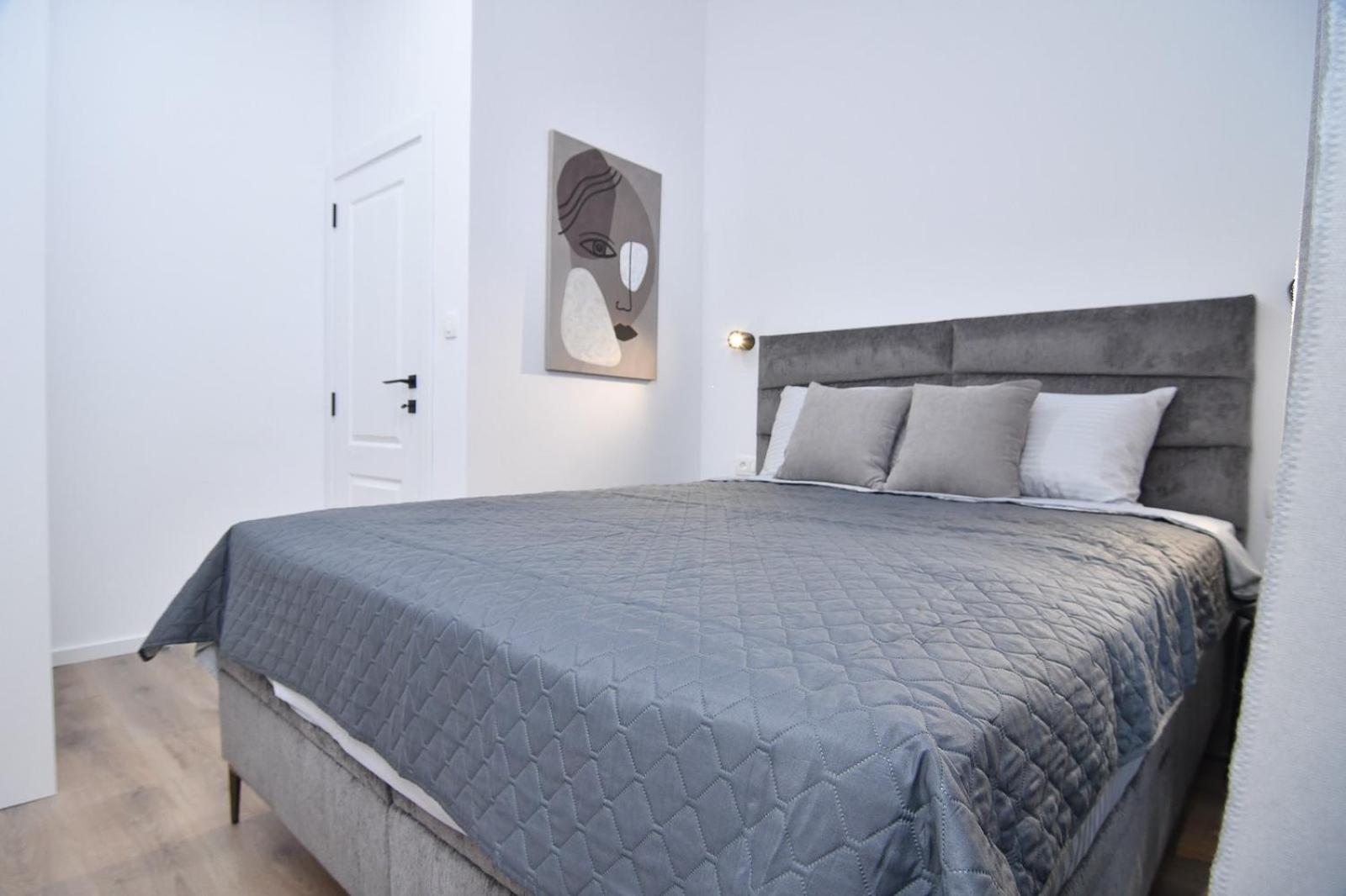 Apartments Sisevic بودفا المظهر الخارجي الصورة