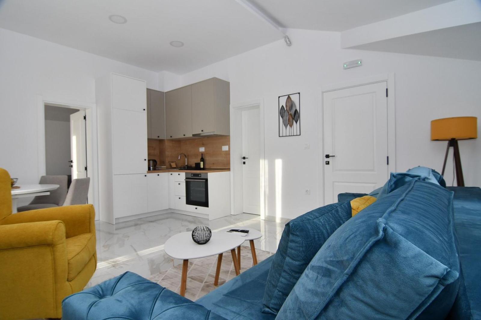 Apartments Sisevic بودفا المظهر الخارجي الصورة